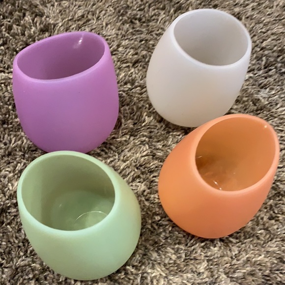 Rubber waterproof wine glass/drinking cup - Picture 2 of 3